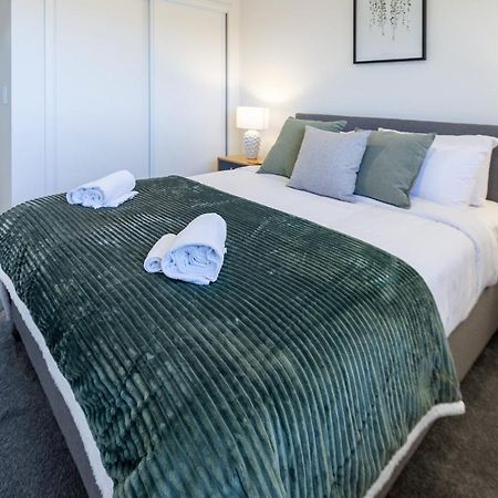 1 Bedroom 1 Bath, Executive Escape, Northlands Mall Christchurch Eksteriør bilde