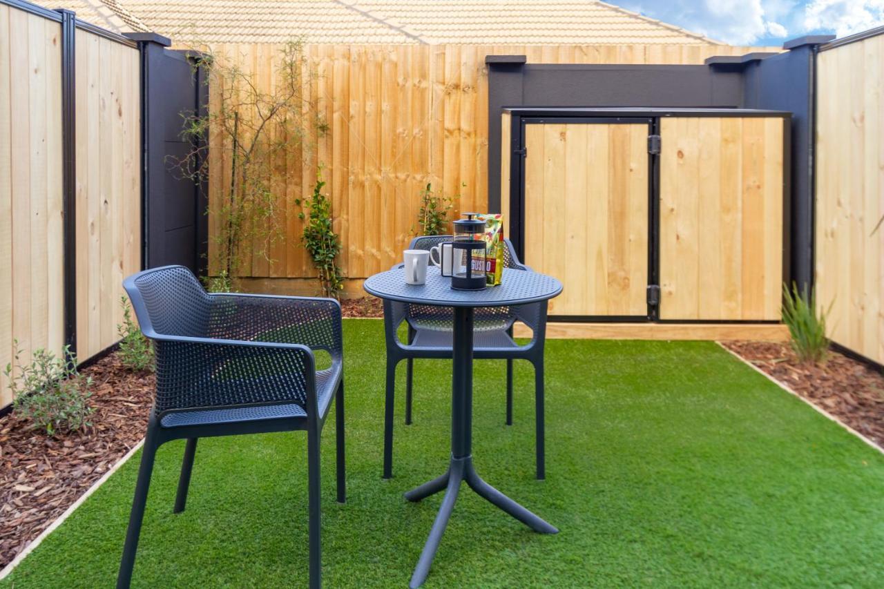 1 Bedroom 1 Bath, Executive Escape, Northlands Mall Christchurch Eksteriør bilde
