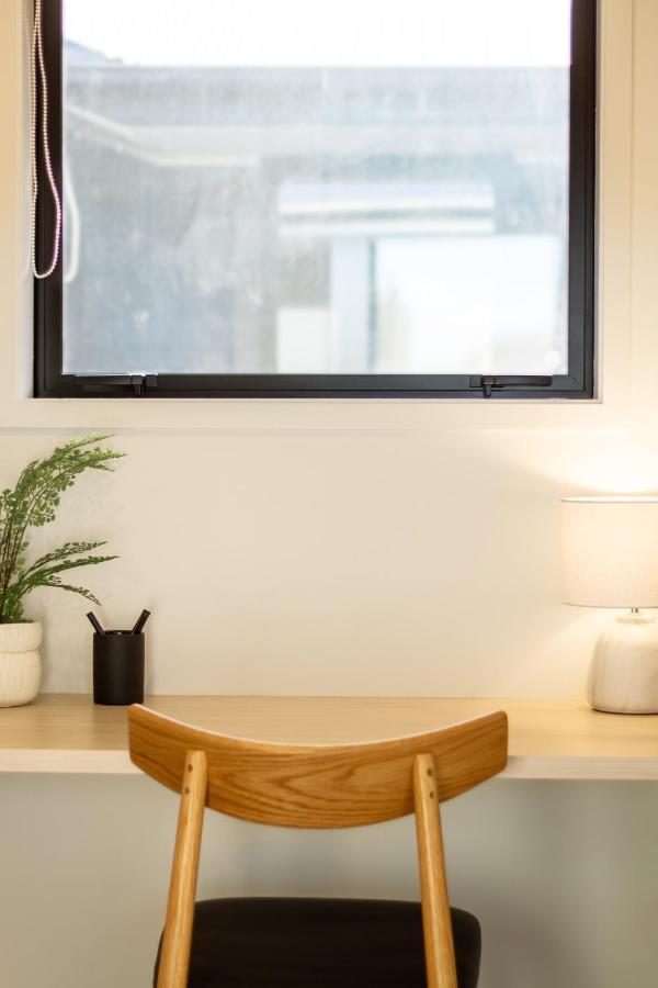 1 Bedroom 1 Bath, Executive Escape, Northlands Mall Christchurch Eksteriør bilde